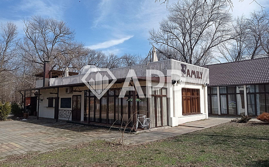 Продам помещения общественного питания, общей площадью 271 м² с готовым Бизнесом фото