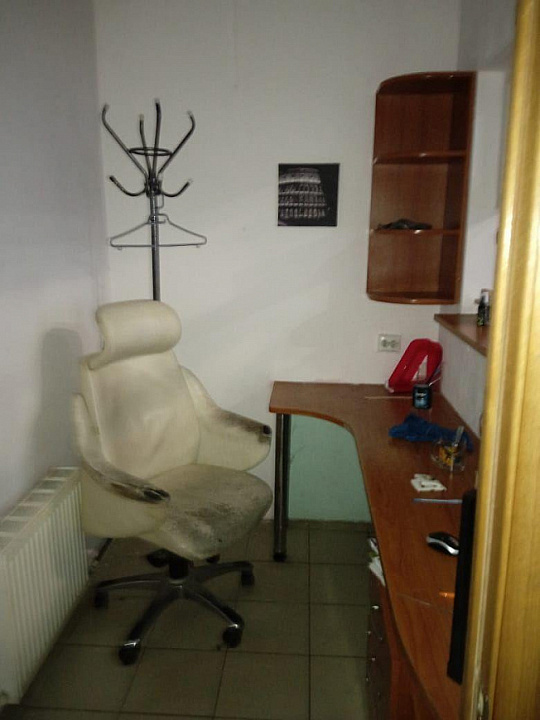 Продается отдельно стоящее здание 580 м² фото