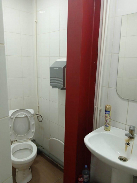 Продается отдельно стоящее здание 580 м² фото