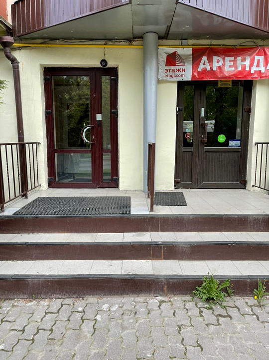 Сдам торговое помещение, 123 м² фото