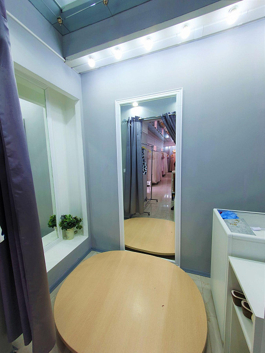 Помещение, 250 м² в центре на бешенном трафике фото