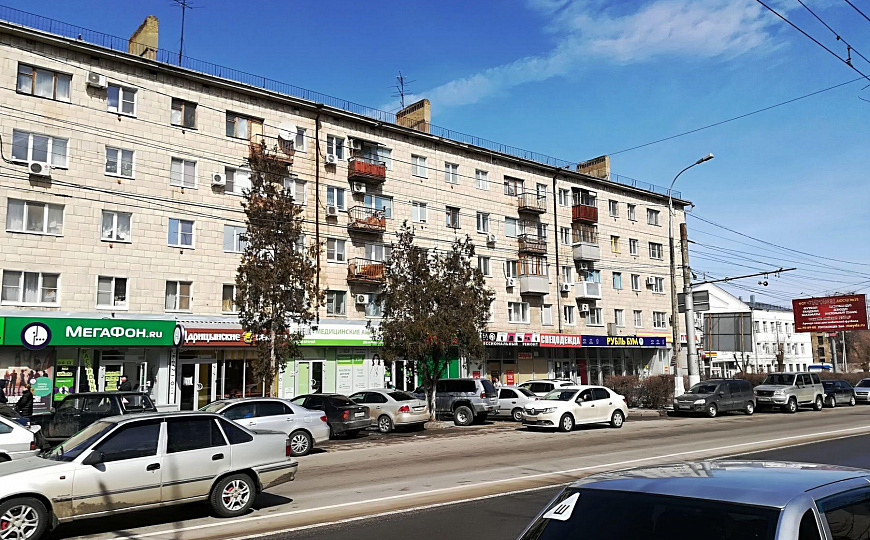 Продам торговый комплекс с арендаторами, 685.2 м² фото