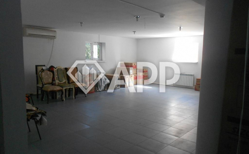 Сдам помещение свободного назначения, 940 м² фото