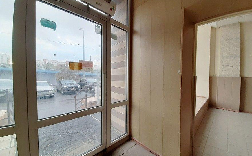 Помещение 120 м² на ул. ЗОРГЕ 57. фото