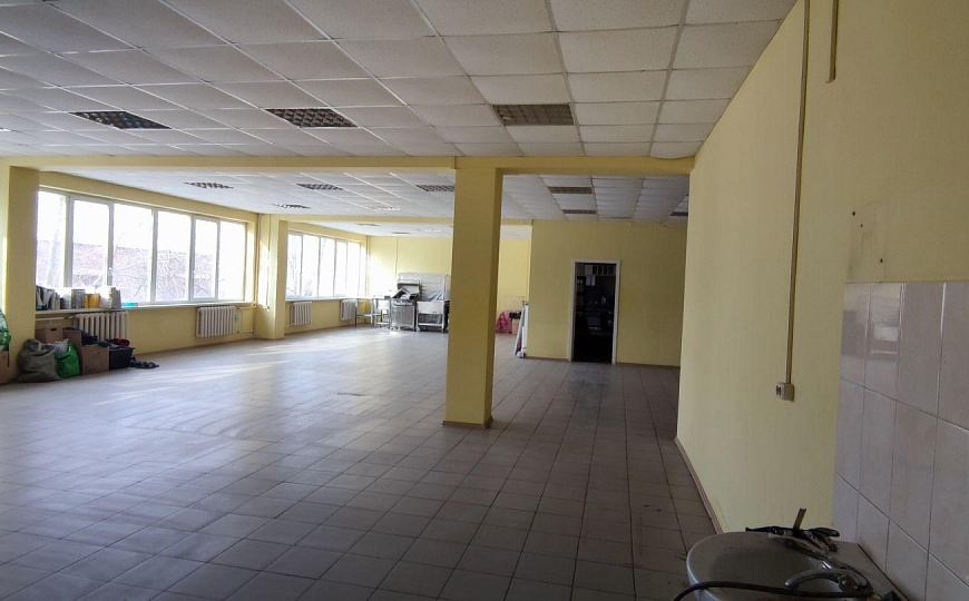 Сдам помещение свободного назначения, 200 м² фото