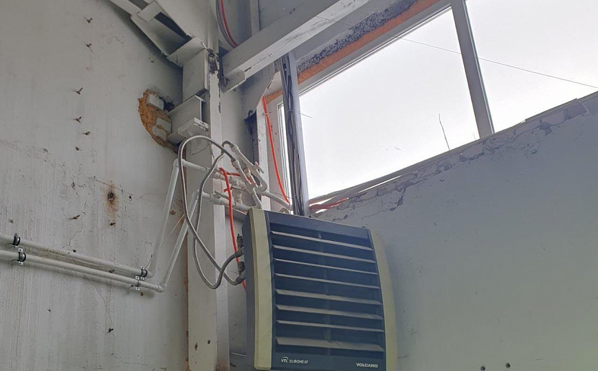 Продается отдельно стоящее производственно-складское здание с арендаторами 970 м² фото