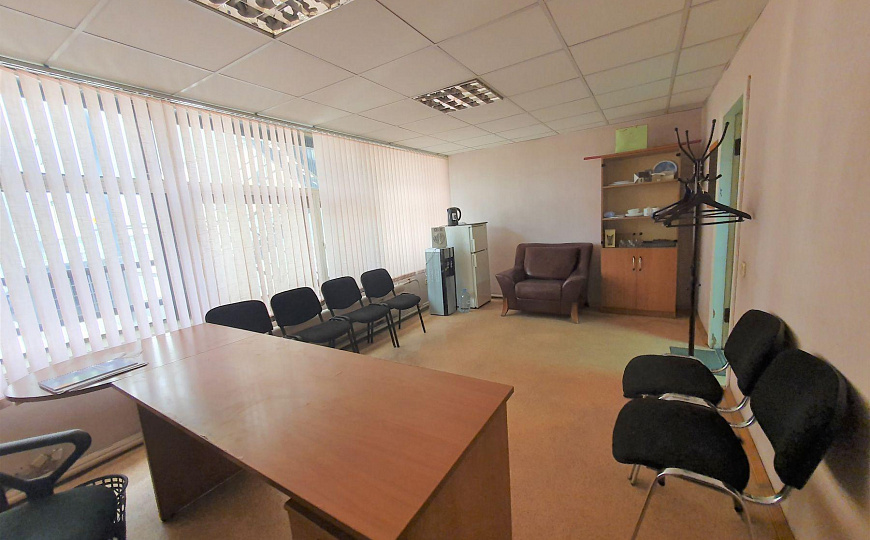 Под офис, студию или ПВЗ, 72 м² фото