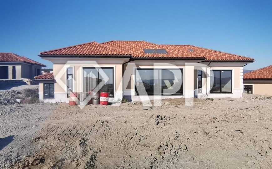 Продам отдельно стоящее здание, 360 м² фото