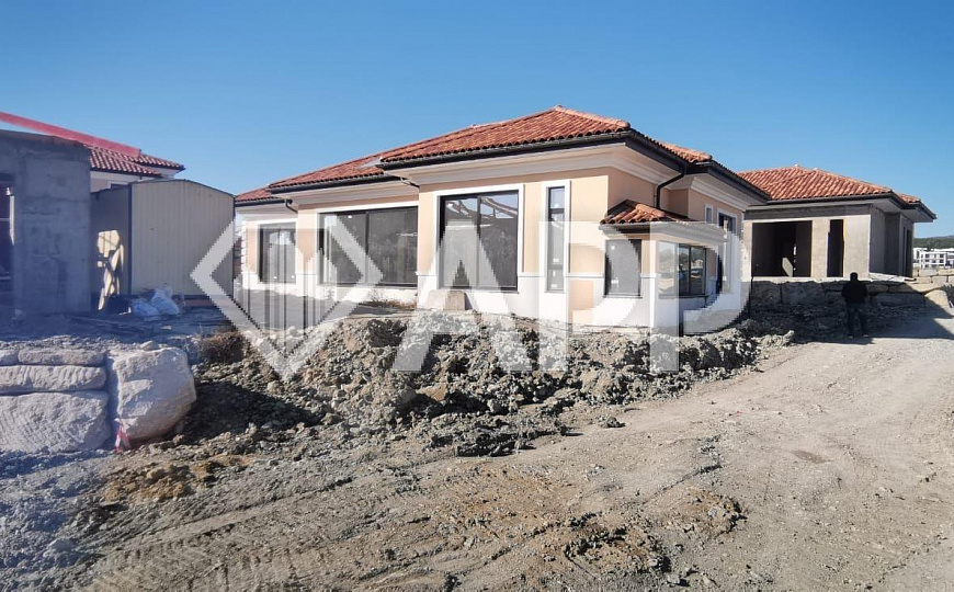 Продам отдельно стоящее здание, 360 м² фото