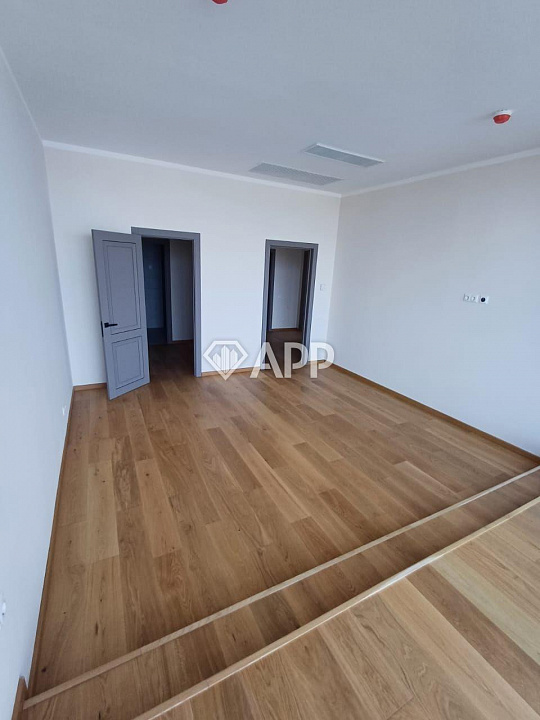 Продам апартаменты, 174,3 м² фото