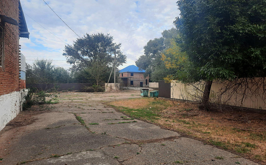 Продам производственное помещение площадью 1173 м² и зем.участок 5587 м² фото