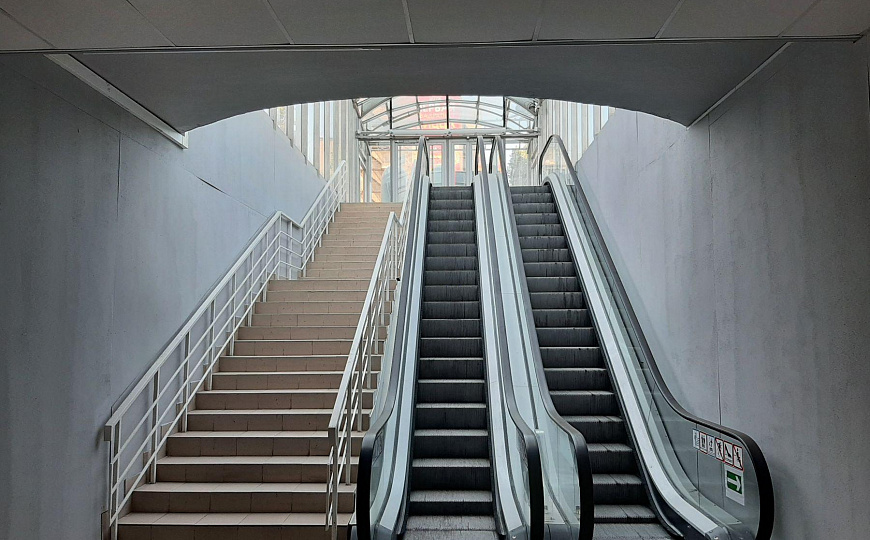 Помещение в элитном Бизнес-центре 1800 м² фото