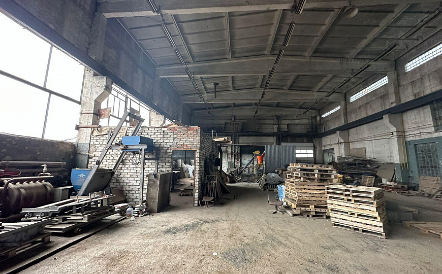 Продается производственный объект 1 637 м² фото