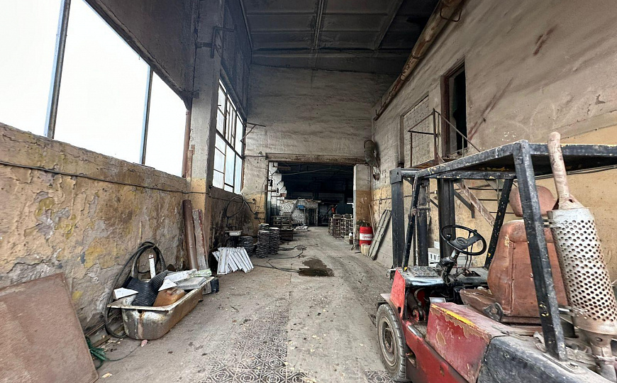 Продается производственный объект 1 637 м² фото