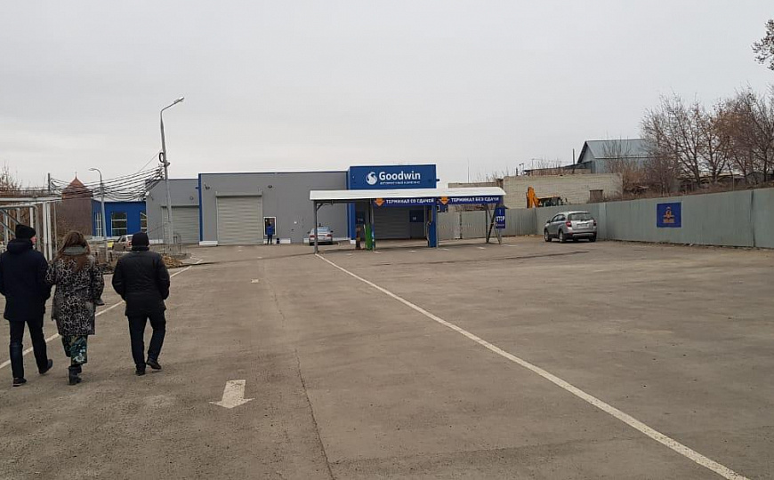 Комплекс с арендаторами 1 500 м² фото