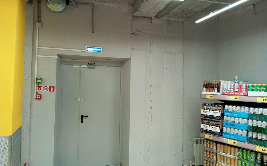 Продам помещение свободного назначения, 673 м² фото