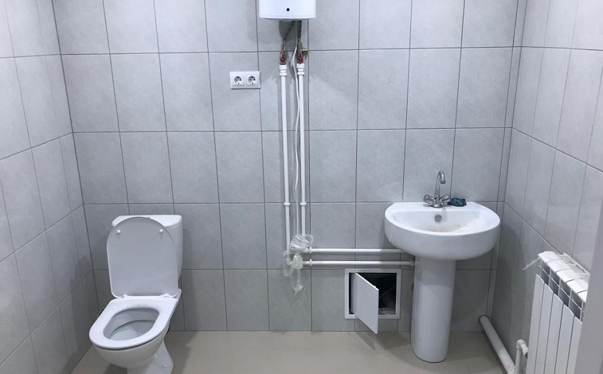 Помещение в центре с арендаторами, 190 м² фото