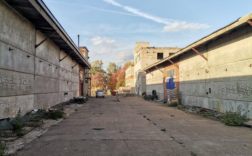 Продается производственная база 2 000 м² фото