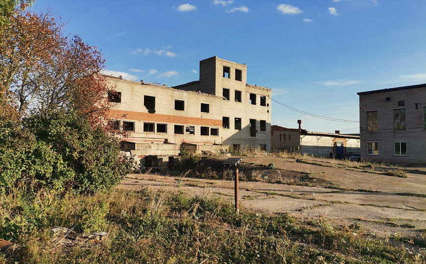 Продается производственная база 2 000 м² фото