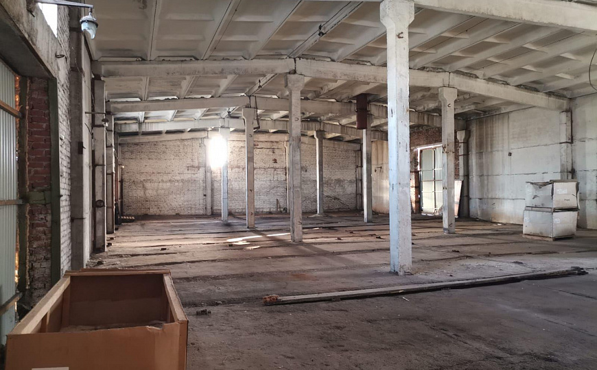 Продается производственная база 2 000 м² фото