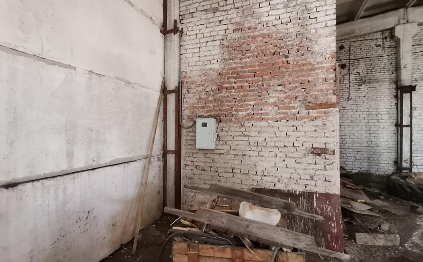 Продается производственная база 2 000 м² фото