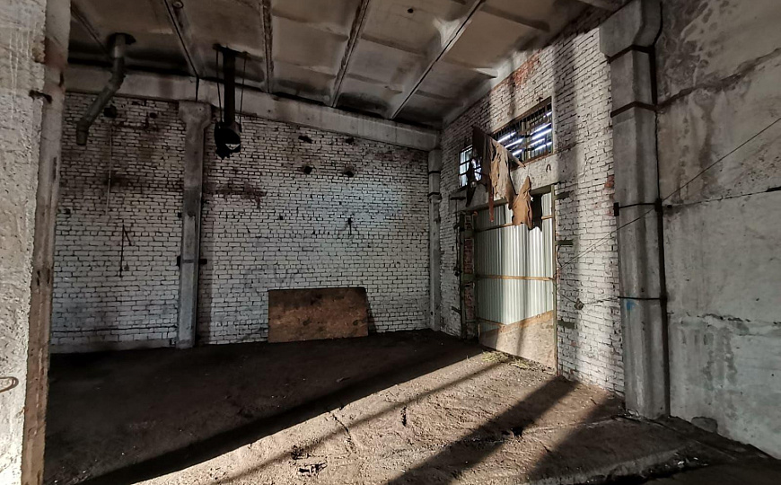 Продается производственная база 2 000 м² фото