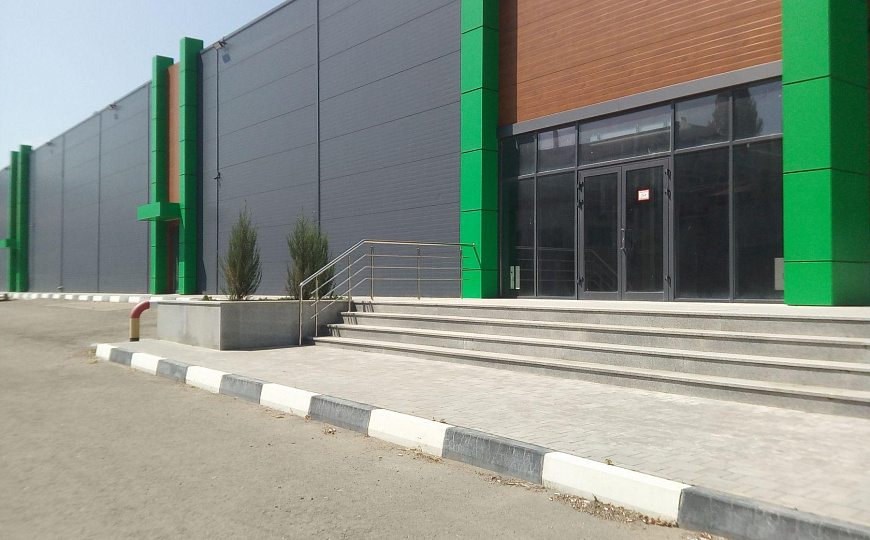 Сдам отдельно стоящее здание, 2 500 м² фото