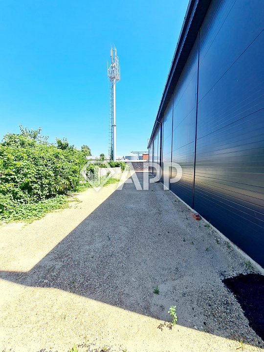 Продам складское помещение, 414 м² фото