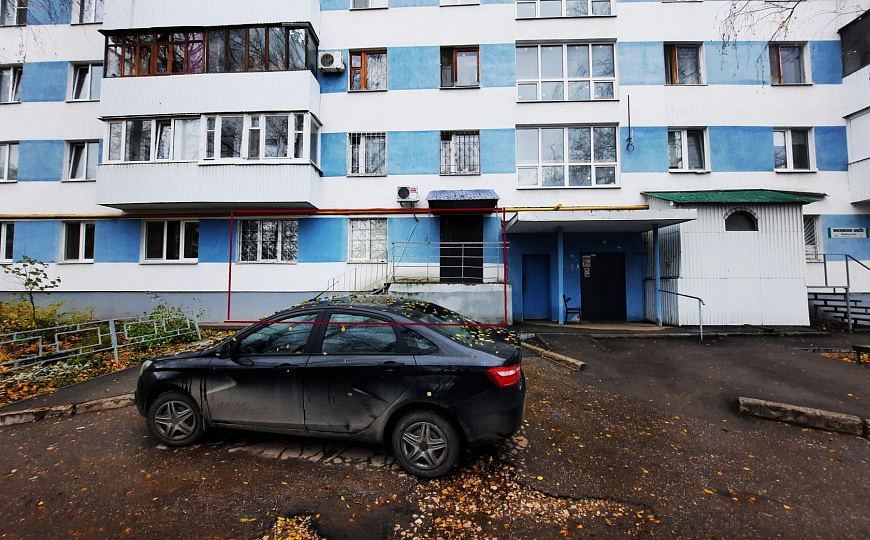 Продажа помещения на 1м этаже с отдельным входом. фото