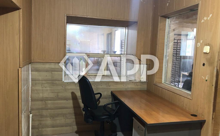 Продам производственное помещение, 345 м², зем.участок 1124 м² фото