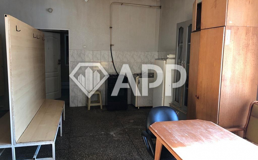 Продам производственное помещение, 345 м², зем.участок 1124 м² фото