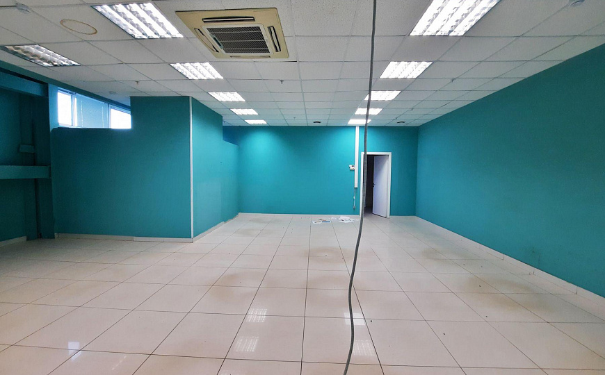 Сдам помещение свободного назначения, 1 500 м² фото