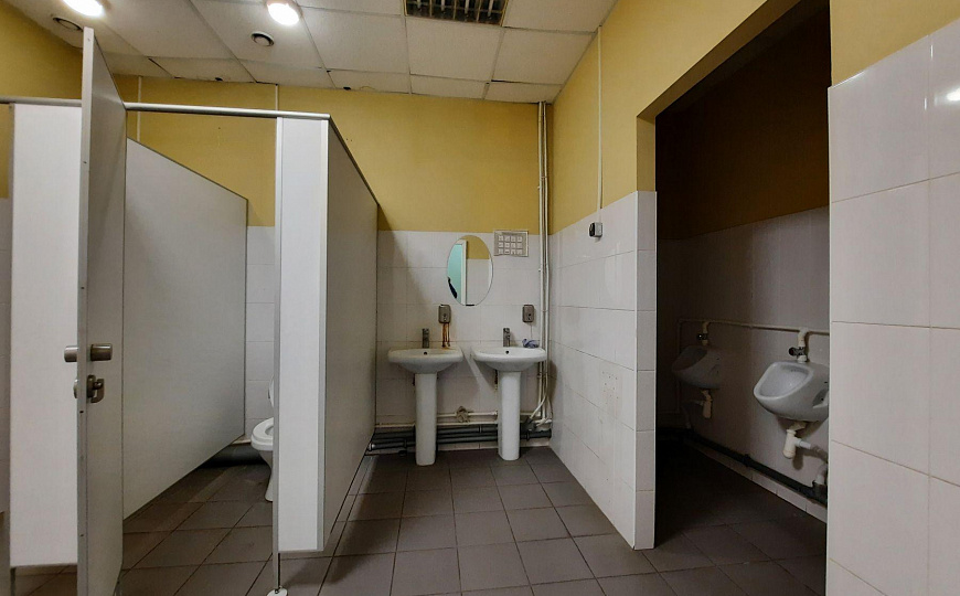 Сдам помещение свободного назначения, 1 500 м² фото