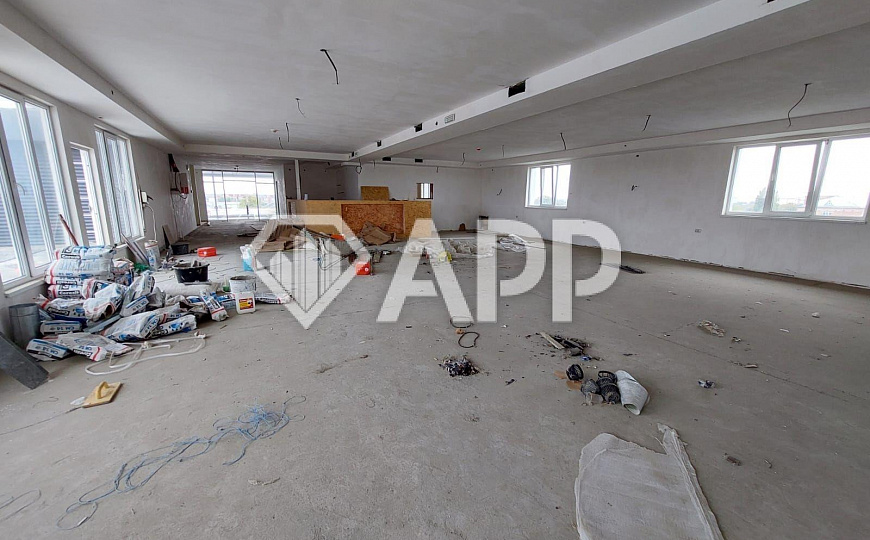Сдам помещение общественного питания, 346 м² и 400 м²(открытая площадка).  фото