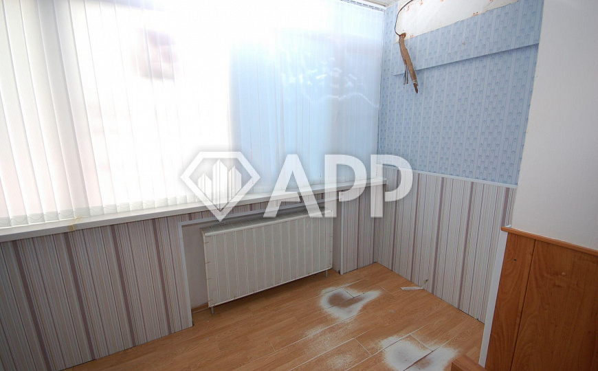 Продам  помещение, общей площадью 294 м².  фото