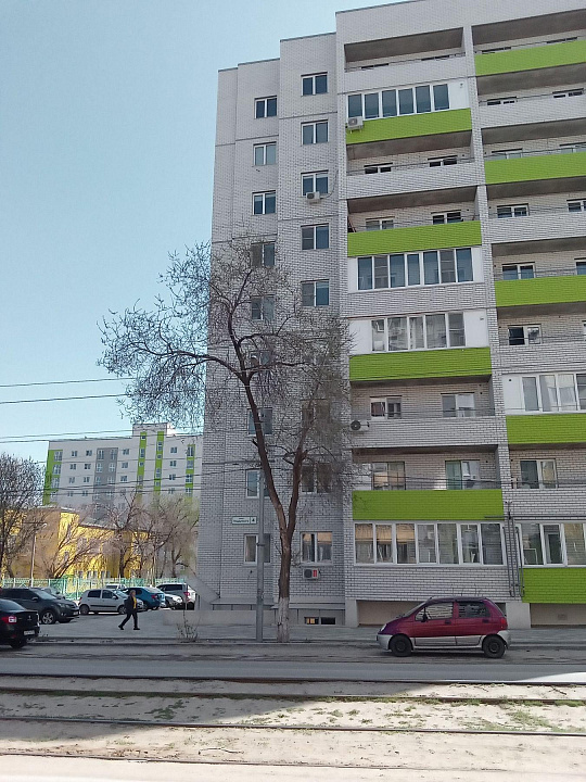 Помещение в крупном жилмассиве, 90 м² фото