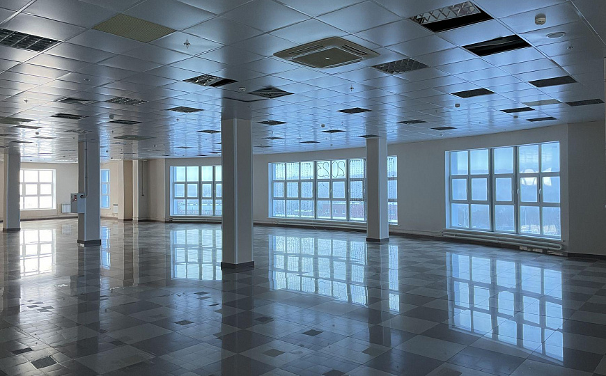 Сдам помещение свободного назначения, 661 м² фото