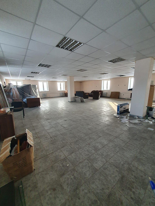 Продается производ.база с арендаторами 1300м² фото