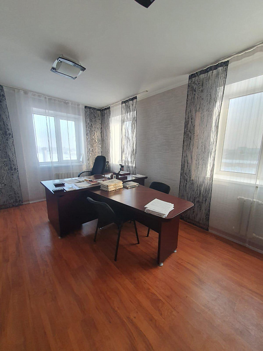 Продается производ.база с арендаторами 1300м² фото