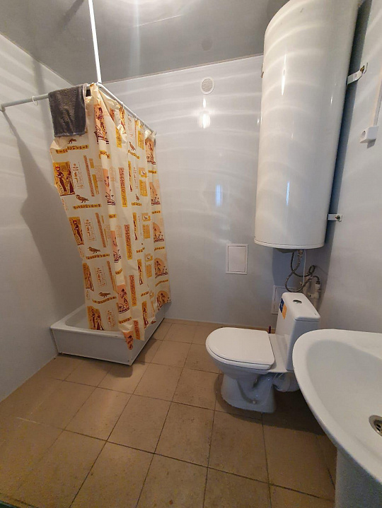 Продается производ.база с арендаторами 1300м² фото