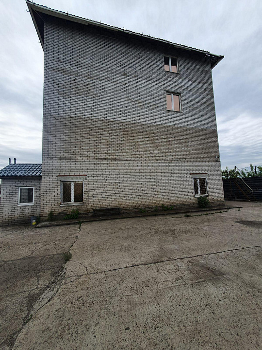 Продается производ.база с арендаторами 1300м² фото