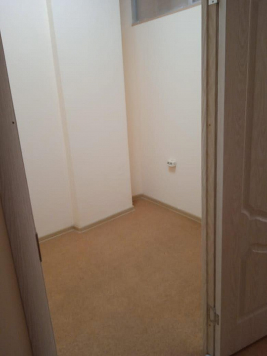 Сдается офис на 2 этаже фото