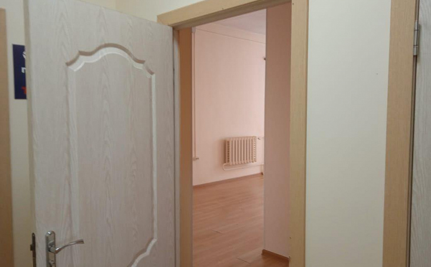 Сдается офис на 2 этаже фото