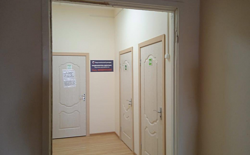 Сдается офис на 2 этаже фото