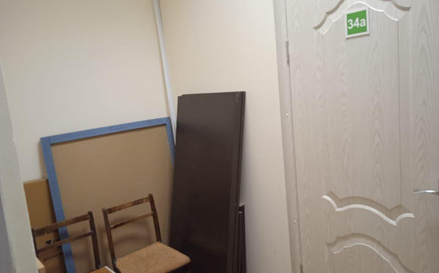 Сдается офис на 2 этаже фото