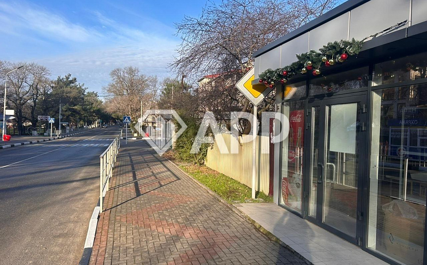 Сдаю торговое помещение, 22 м² фото