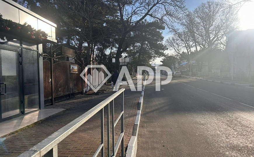 Сдаю торговое помещение, 22 м² фото