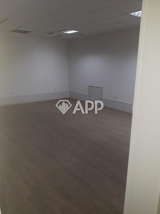 Сдам офисное помещение, 60 м². Офисы от 24 до 60 м² фото