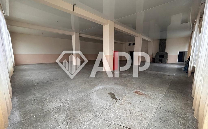 Сдаю отдельно стоящее здание, 450 м² фото