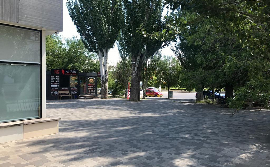 Продается 1/2 доли торгового комплекса  , 107,1 м² фото
